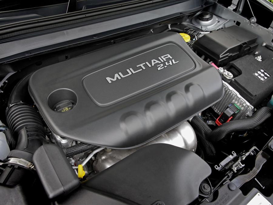  Jeep Cherokee Sport 2014 года  (AU) (фото 5 из 13)